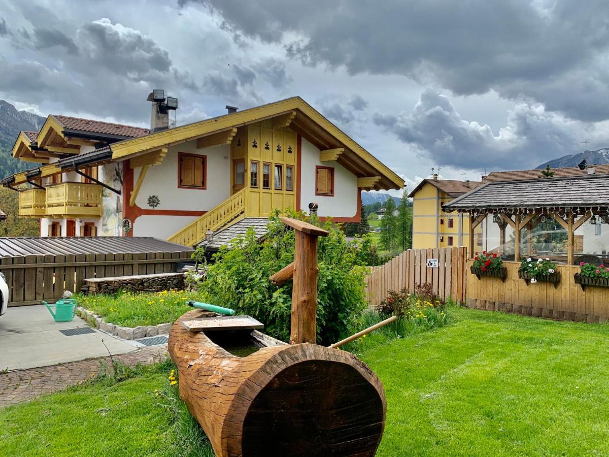 ホテル Casa Di Franz ヴィーゴ・ディ・ファッサ エクステリア 写真